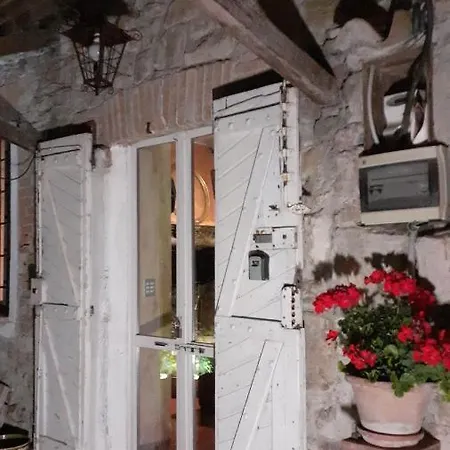 アパート Casa Morelli Montalbo