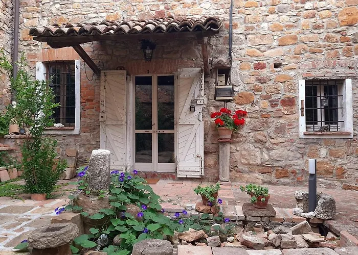 Casa Morelli * Montalbo