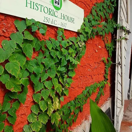 Casa Morelli Apartment Montalbo