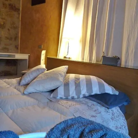 Casa Morelli Montalbo